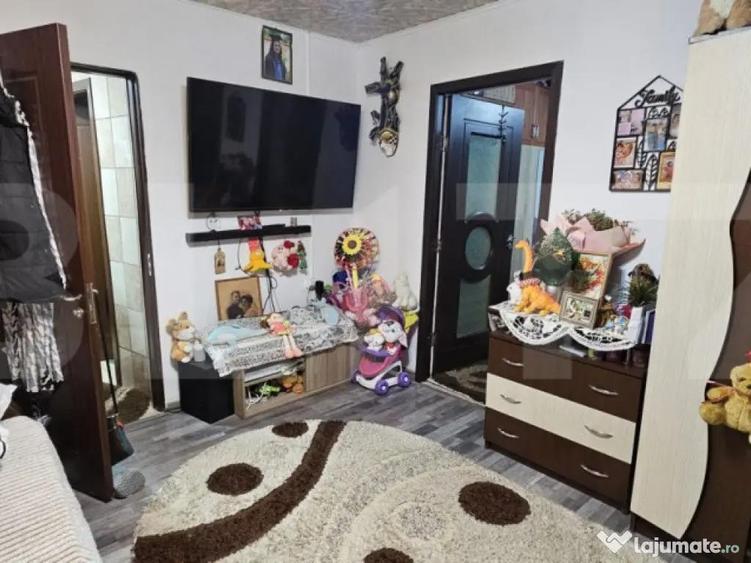 Apartament cu 2 camere, 48 mp, Targoviste, zona-Micro 12 - 4