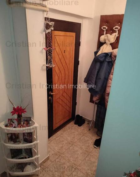 57mp Apartament 2 cam SPATIOS conf 1 decomandat Obor ID 1057