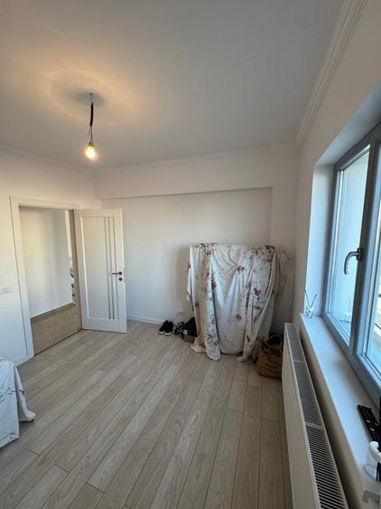 Apartament două camere decomandat nou/ et 1/ parc Bazilescu/ sector 1 - 7