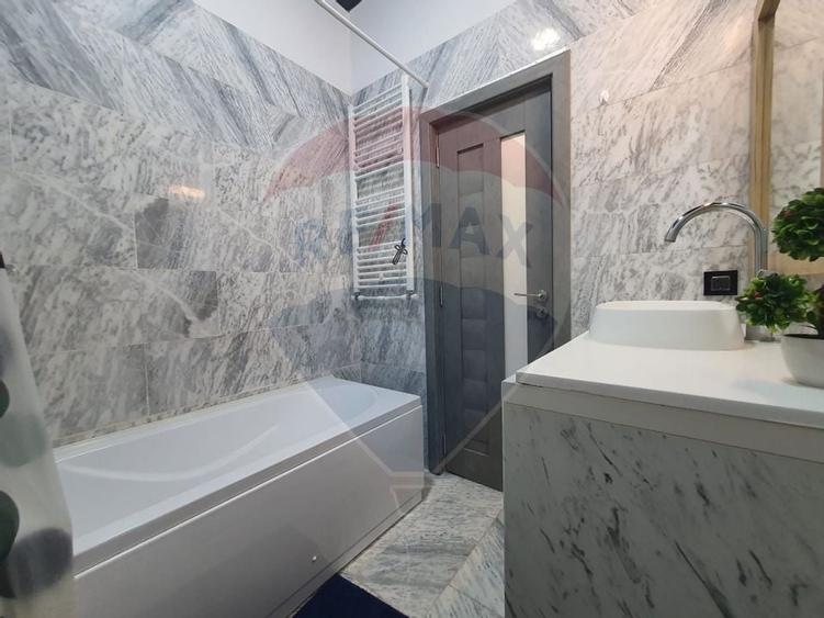 Vanzare Studio de lux in zona Tomis Nord - 20