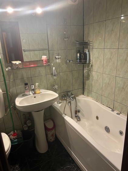 Inchiriere Apartament 3 Camere, zona berceni, Bloc reabilitat, Utilat Complet - 2