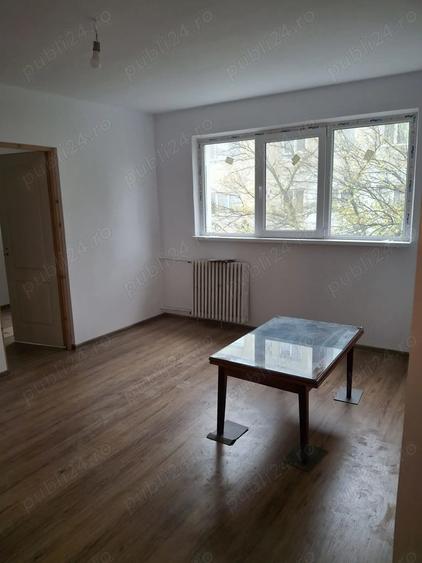Vand apartament 3 camere confort 2 nedecomandat - 1
