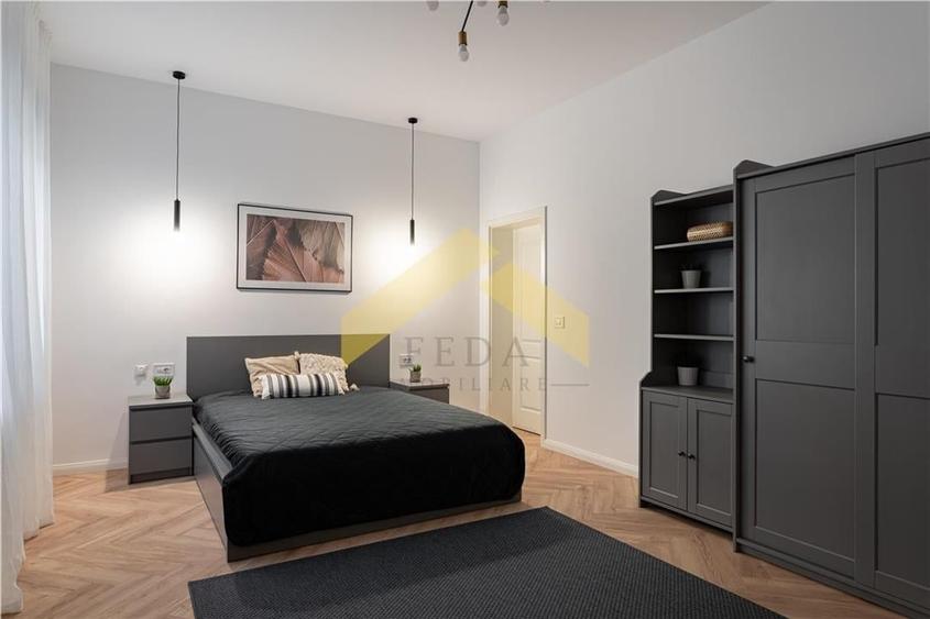 Casa la sol stil Neoclasic modren lux in Mandruloc - 5