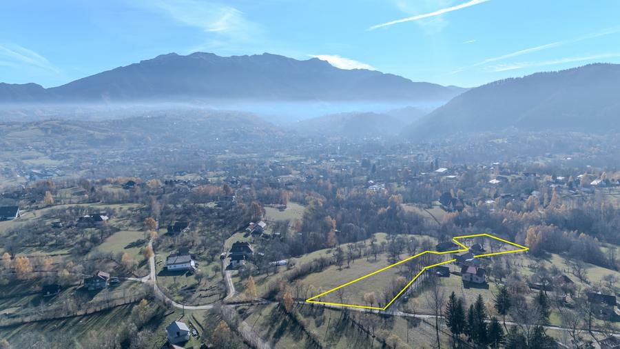 Teren intim si retras in Bran Predelut - 1