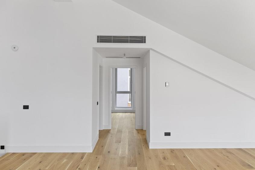 Vila cu 6 camere de vanzare in Pipera, langa scoli internationale - 22