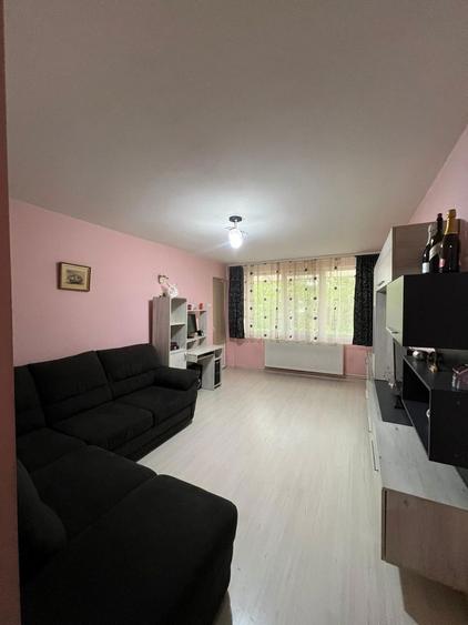 Apartament 2 camere Vaslui - 1