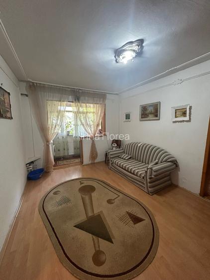 Apartament 4 camere -Zona Sud  - etaj 1/4