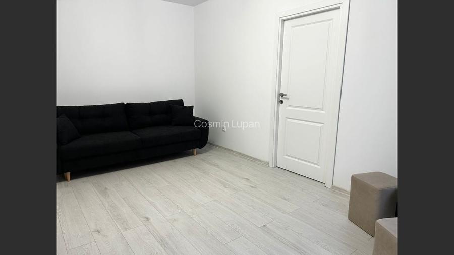 Apartament de vis – complet renovat, mobilat, etaj 2/4