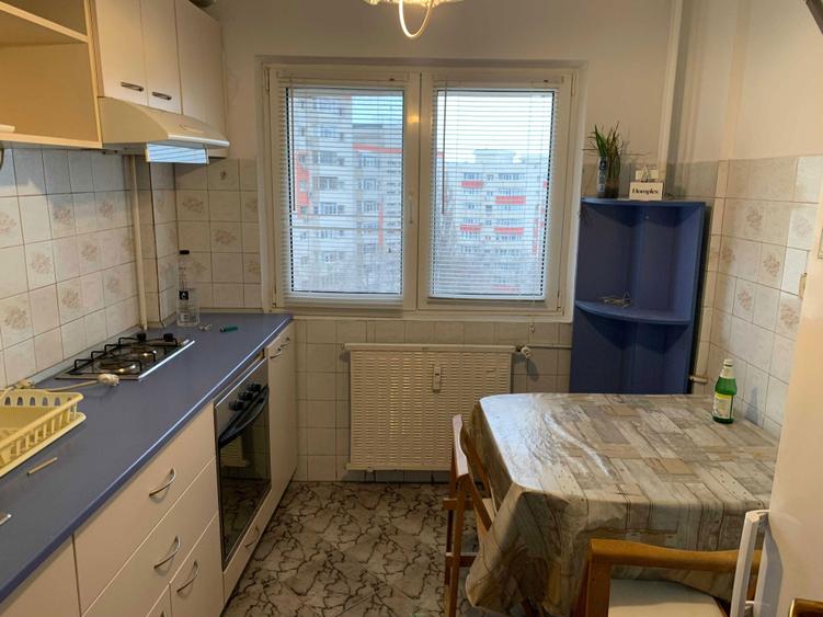 Inchiriez doua camere ,3 min metrou c brancoveanu - 7