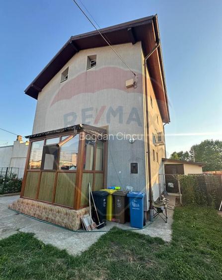 Casa individuala cu 5 camere si Pod in zona Andronache Casa individuala cu 5 camere si Pod in zona Andronache