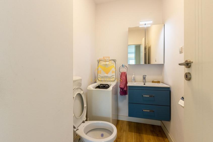 Apartament cu 3 camere semidecomandat, mobilat în Dâmbul Rotund