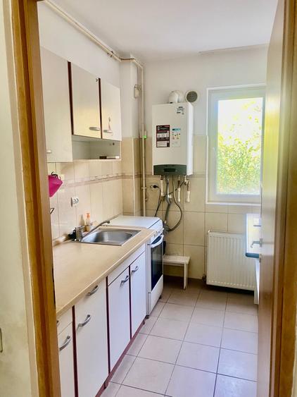 Garsoniera bloc NOU Luica / Brancoveanu - 7