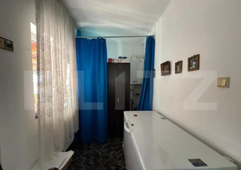 Casa cu 6 camere in Soimus - 12