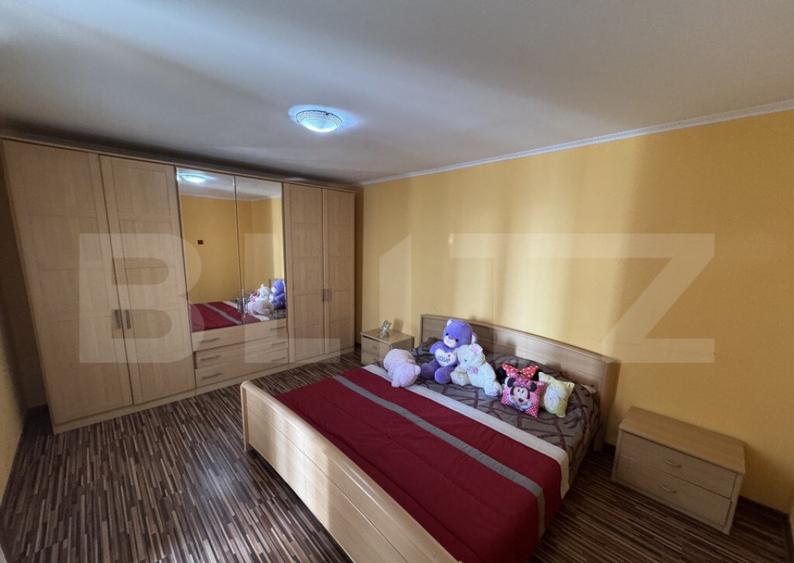 Casa cu 9 incaperi, P+1 283.69 mp, cartier Romanesti - 6