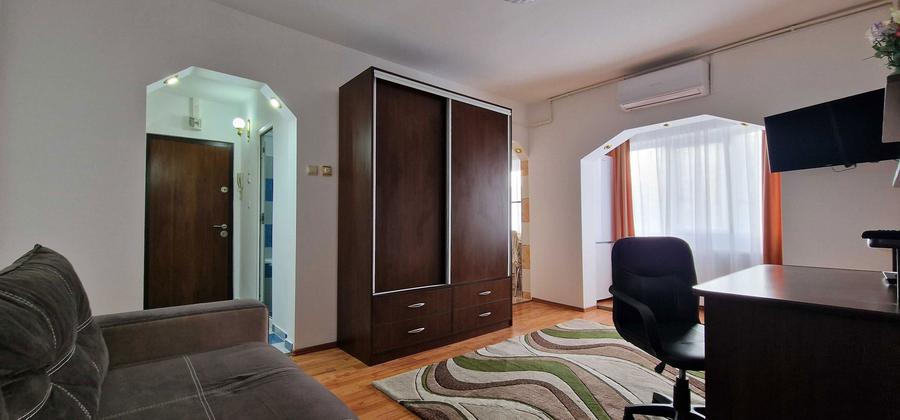 Garsoniera de inchiriat - Central Ploiesti - 1