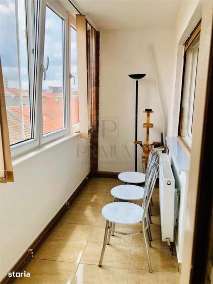 Apartament cu 4 camere decomandat în Central