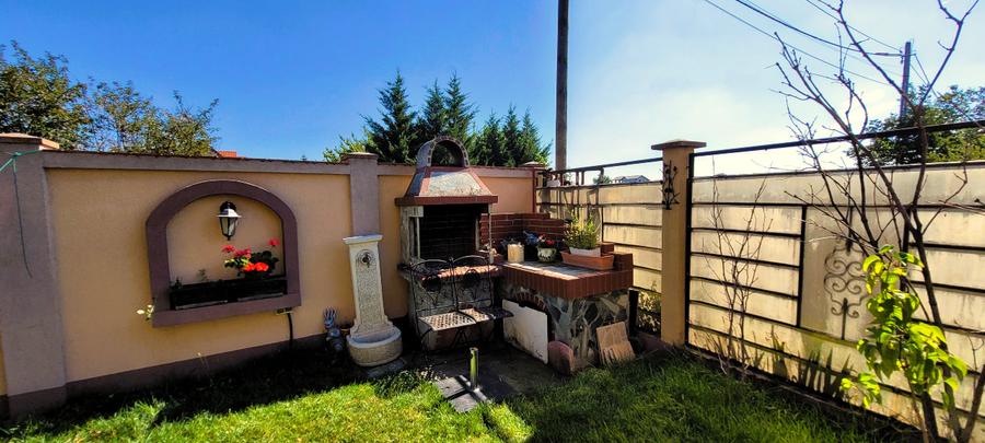 Casă P+1 complet mobilată, panouri fotovoltaice, grădină amenajată – Domnești, S - 3