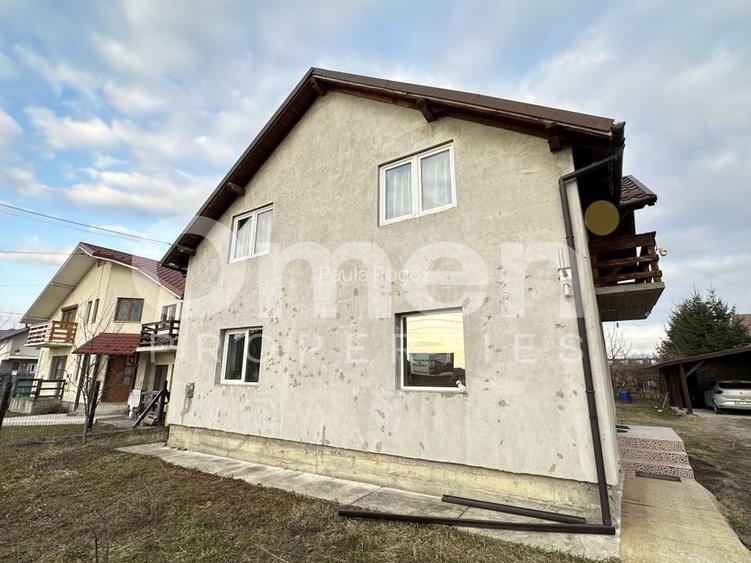Casă individuală cu 6 camere în Săsar
