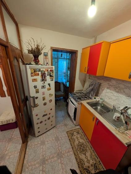 Apartament 2 camere decomandat 52 mp - strada Vârnav nr. 5 - Etaj 2 - 3