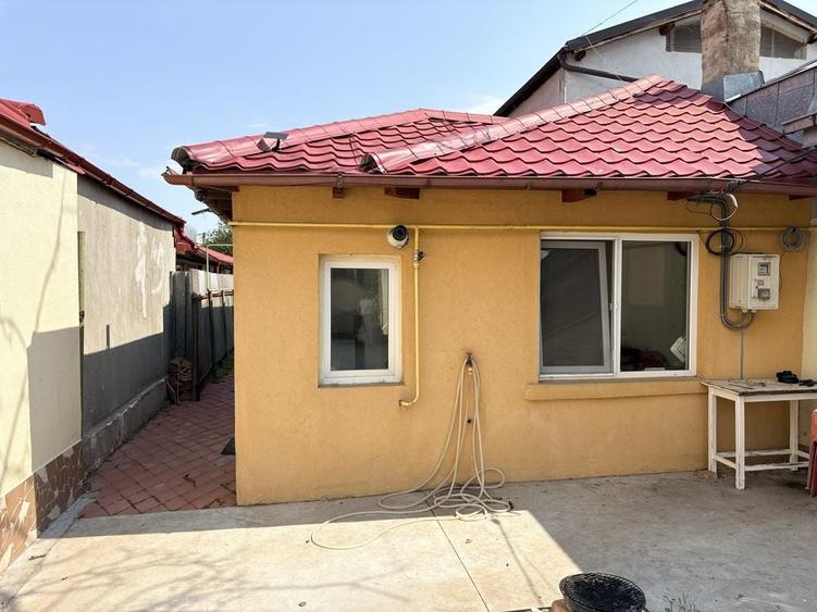 Corp de casa cu 2 camere - 8