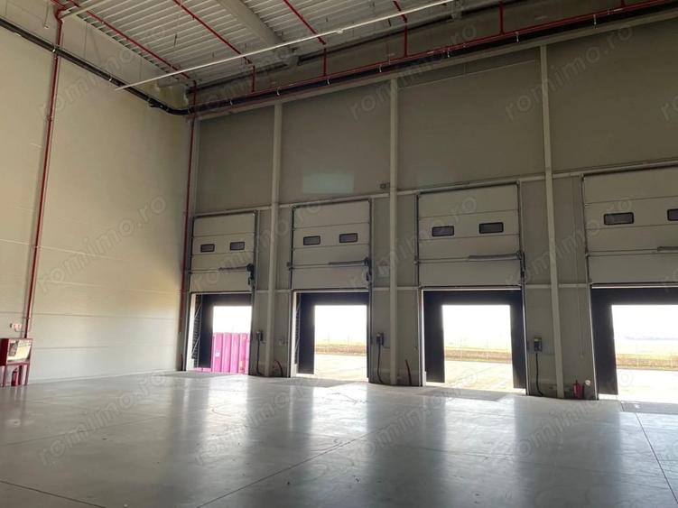 Spațiu comercial, de 2,500 mp, în Nord
