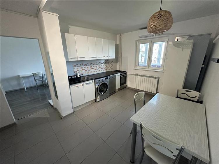 Apartament cu 2 camere decomandat în Pantelimon
