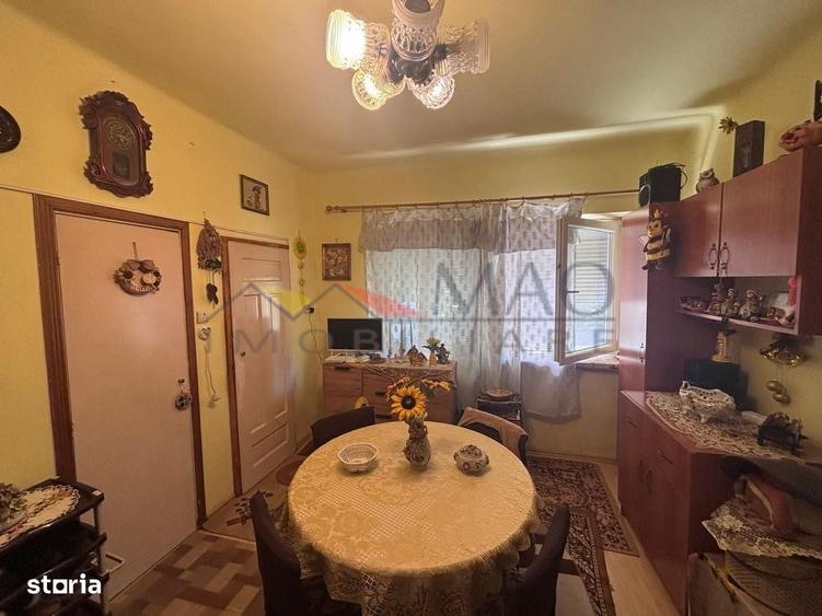 Garsonieră decomandată în Piața Armatei