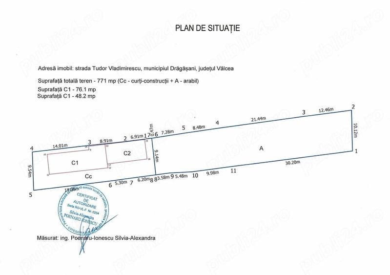 Casă cu Teren 771 Mp în Central