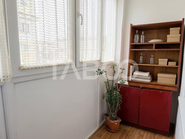Apartament cu 2 camere decomandat, mobilat în Vasile Aaron