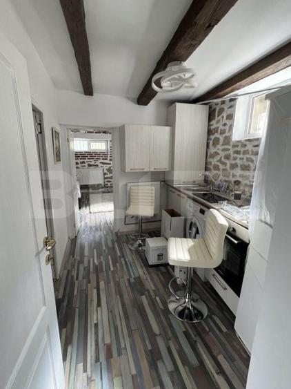 Apartament cu 3 camere decomandat în Ultracentral