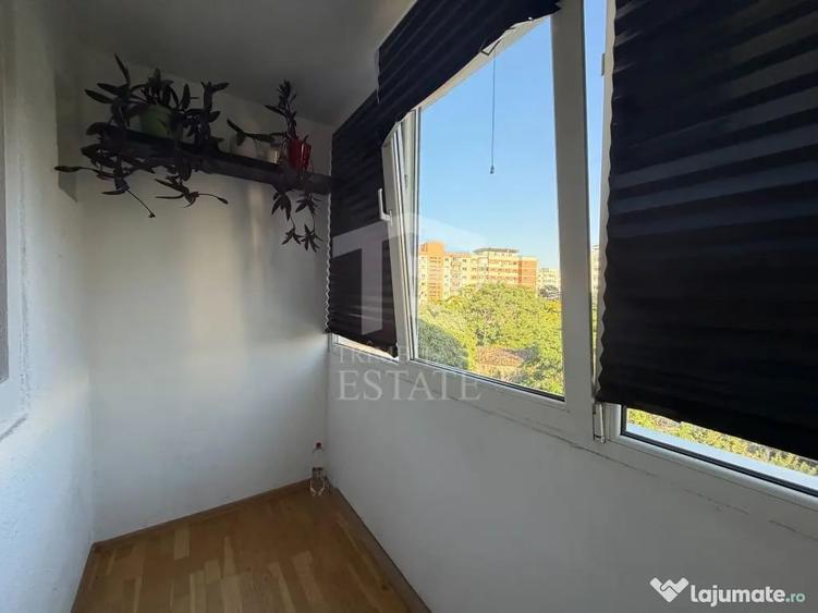 Apartament cu 2 camere decomandat în Lacul Tei