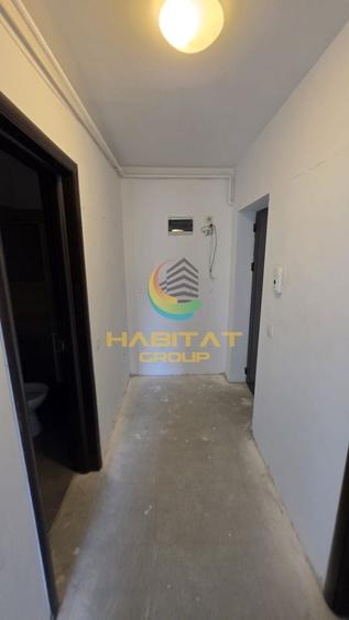 Apartament cu 3 camere decomandat în Berceni