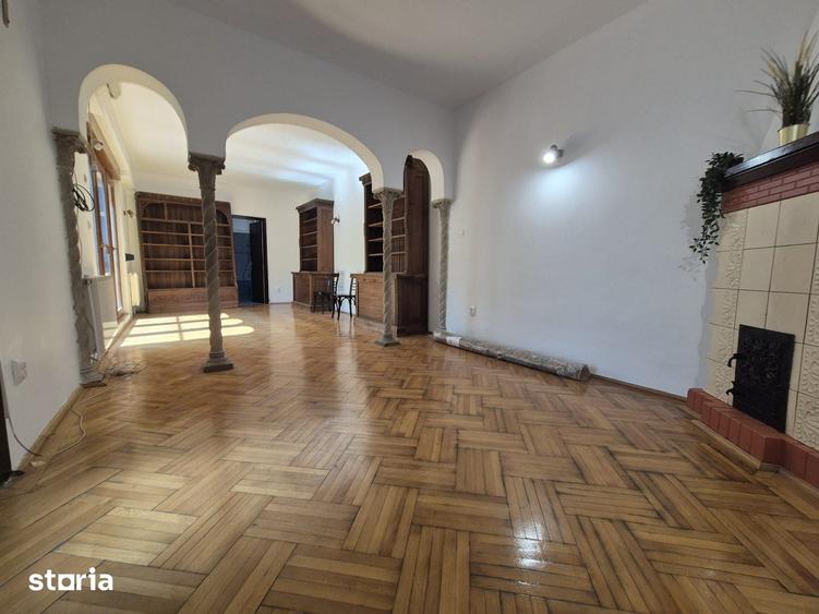 Casă cu 4 camere cu Teren 204 Mp în Ștefan cel Mare