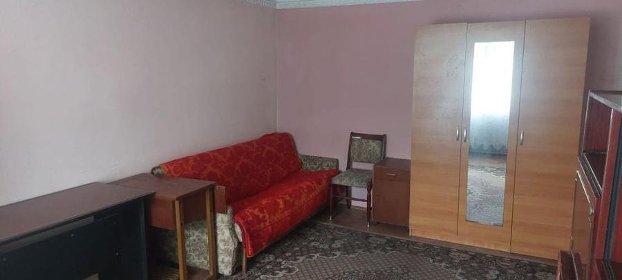 Apartament cu 2 camere decomandat în Precista