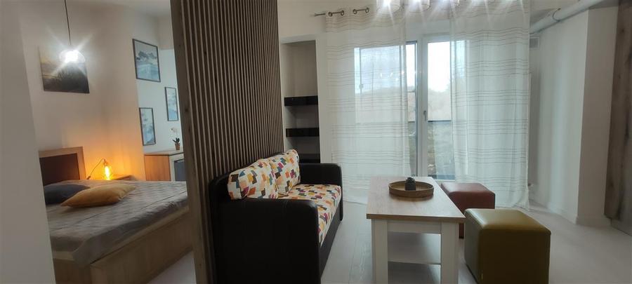 Apartament cu 2 camere decomandat în Tătărași