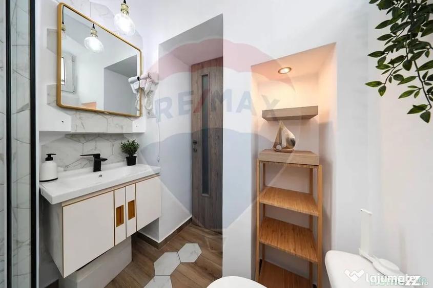 Apartament cu 2 camere semidecomandat în Schei