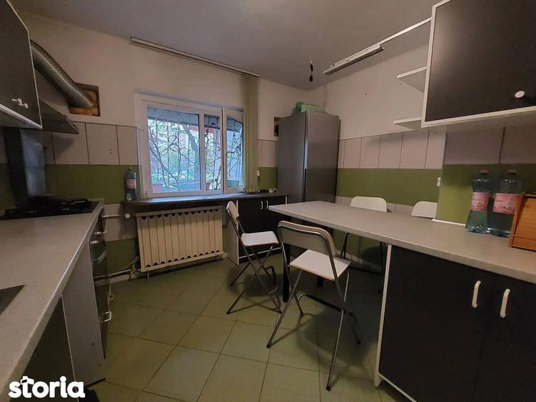 Apartament cu 3 camere decomandat, mobilat în 13 Septembrie