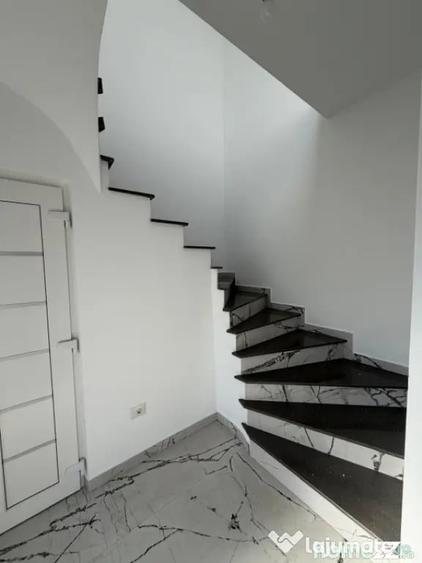 Spațiu comercial, de 180 mp, în Central