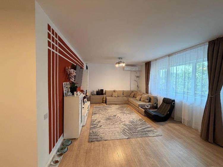 Apartament cu 3 camere decomandat, mobilat în Bucureștii Noi