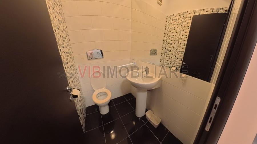 Apartament cu 2 camere semidecomandat în Băneasa