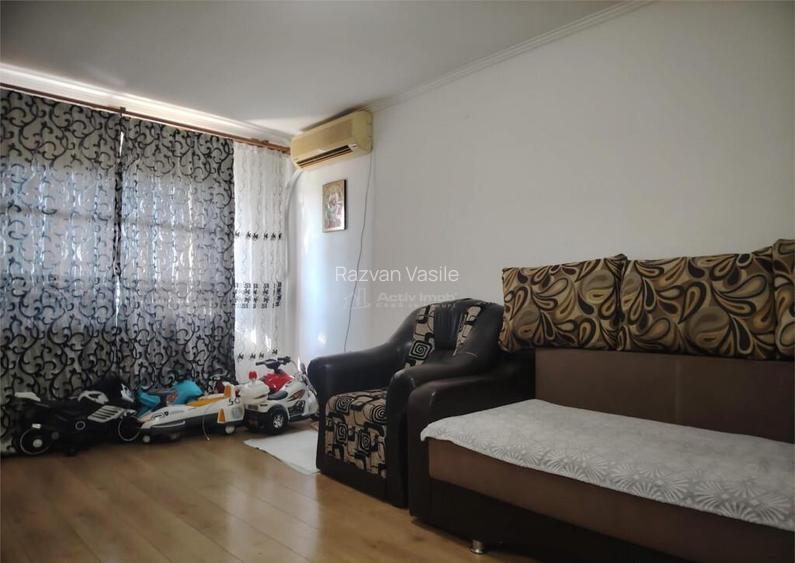 Apartament cu 2 camere, decomandat situat in Ploiesti, carti Apartament cu 2 camere, decomandat situat in Ploiesti, carti