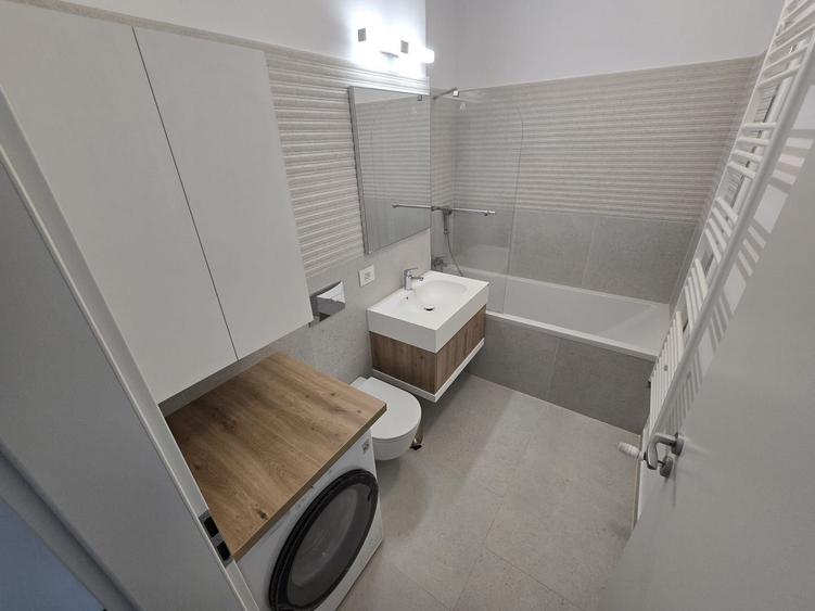 Apartament superb. Prima inchiriere. 2 Locuri de Parcare Subterane. - 12