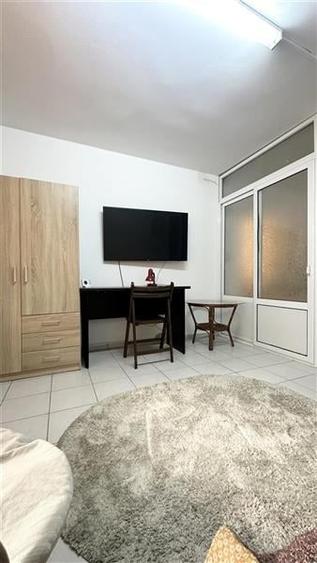 Studio Foarte Spatios de 36 mp, Situat Ultracentral, Zona Tomis 3 - 15