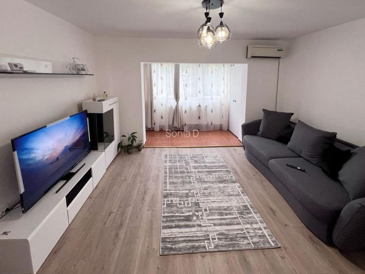 Apartament 3 Camere - 500 euro - Zona Spitalul Judetean Apartament 3 Camere - 500 euro - Zona Spitalul Judetean