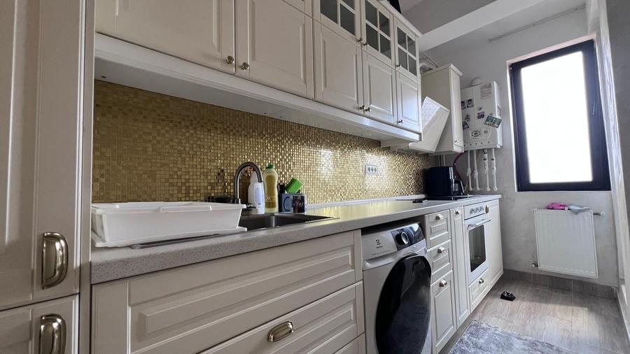 Mutare imediată! 2 camere decomandat, mobilat, parcare inclusă - 1