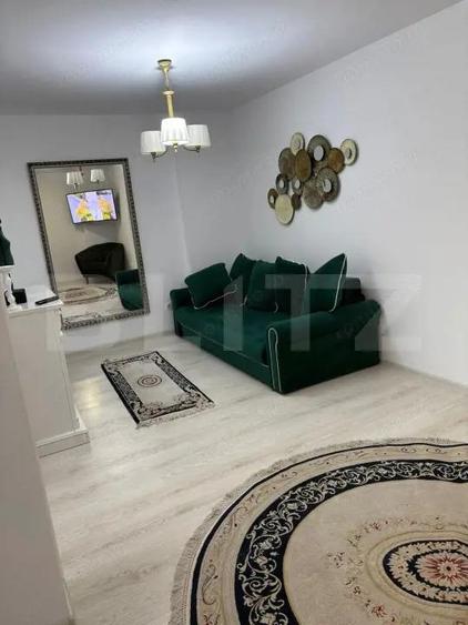 Studio de Inchiriat, decomandat, zona Tractoru - 1