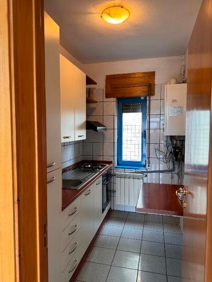 De inchiriat Hala 270mp + Birouri 100 mp, Sector 5, Soseaua Alexandriei - 8