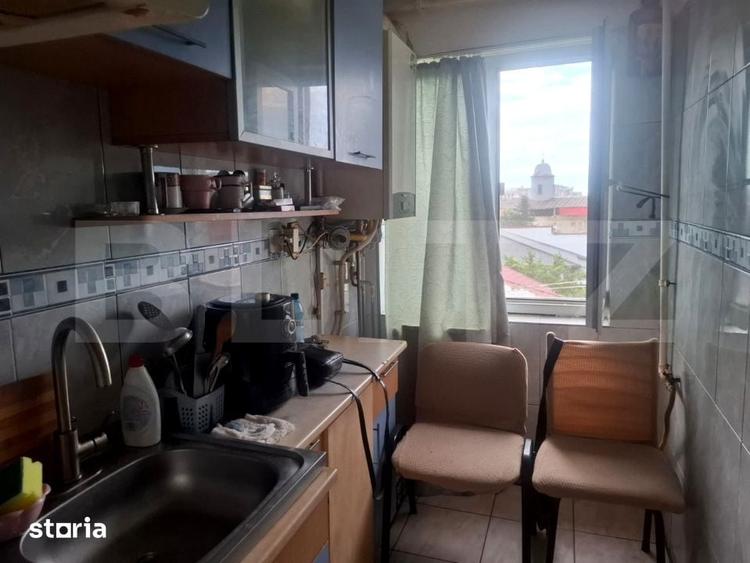 Apartament 2 camere decomandat Strada 9 Mai, zona linistita - 5