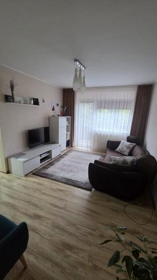 Apartament cu 4 camere, zona Careiului Micro 15 - 4