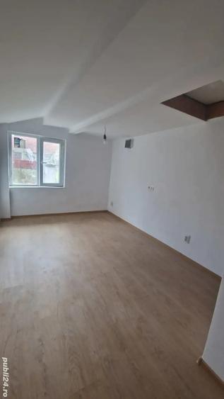 Casa 3 Camere , Recent Renovata - 1